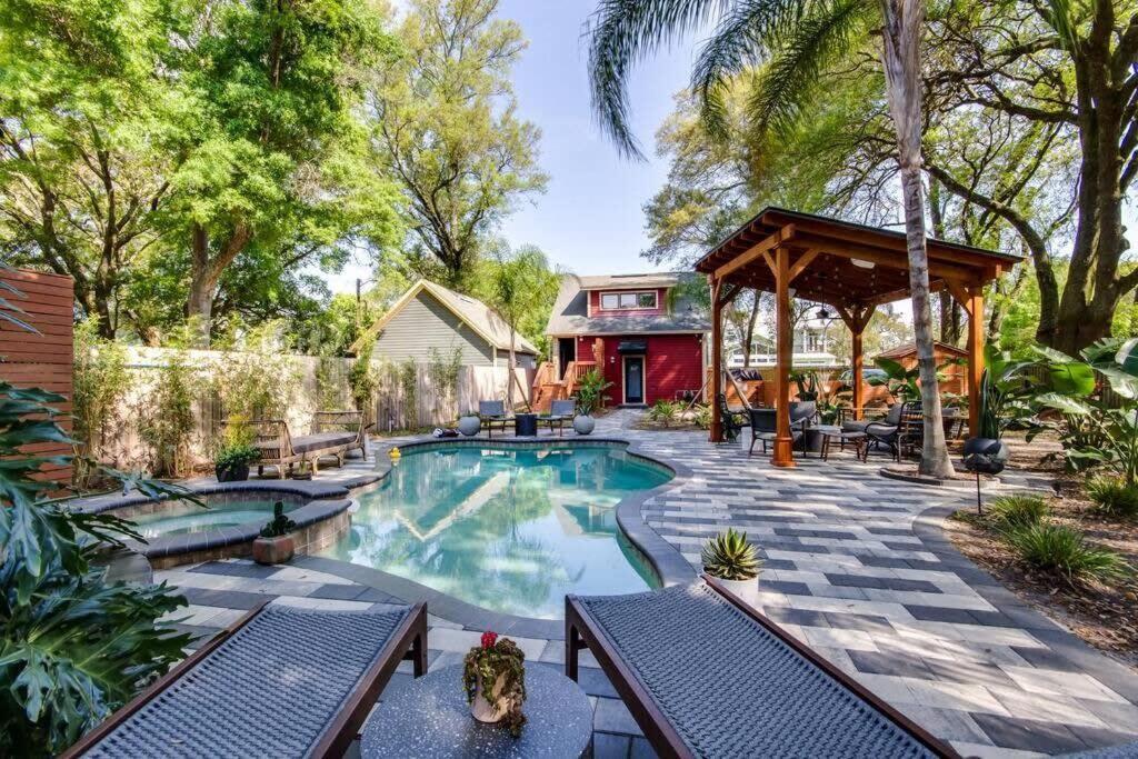 Unique Studio W Pool Spa & Gardens Near Downtown ジャクソンビル エクステリア 写真
